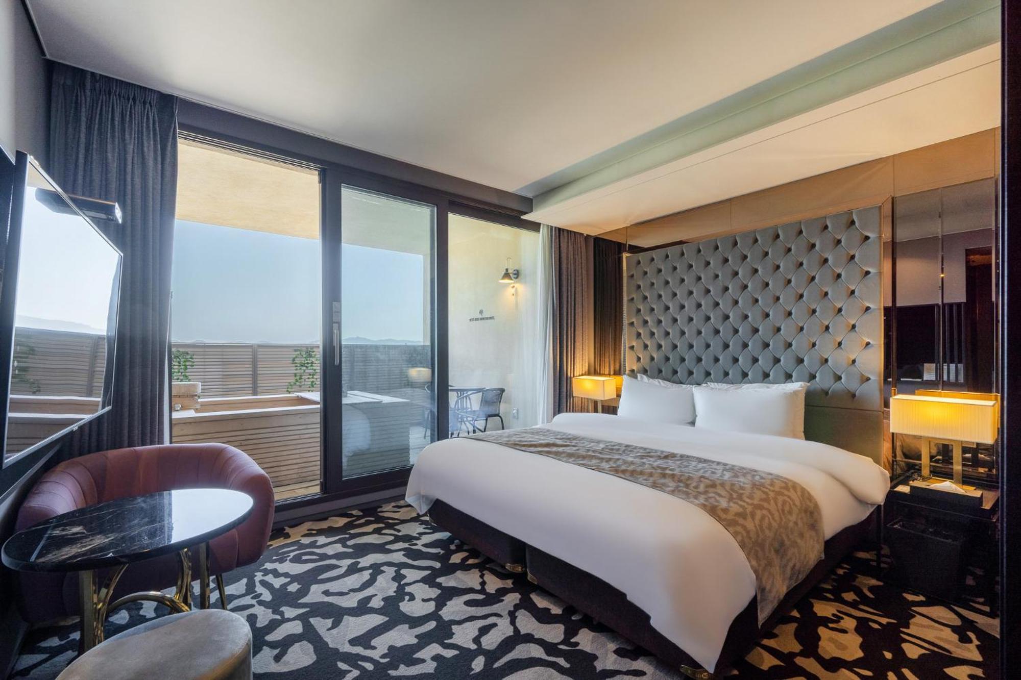 Best Louis Hamilton Hotel West Busan Exterior photo